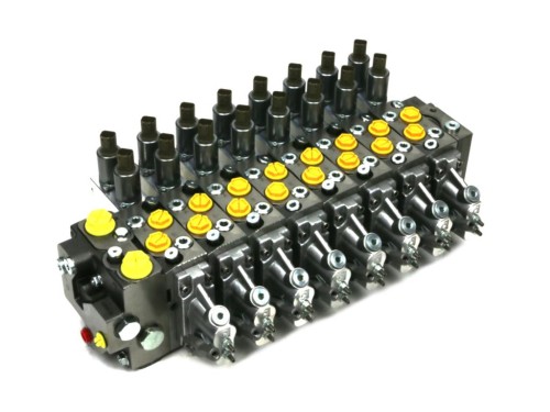 Zdjęcie główne produktu: Rozdzielacz 8 sekcyjny (80/80.80/80.80/80.40/40.40/40.40/40.65/65.65/65) 120 l/min. prop. LS. opcja dźwigni. 24VDC