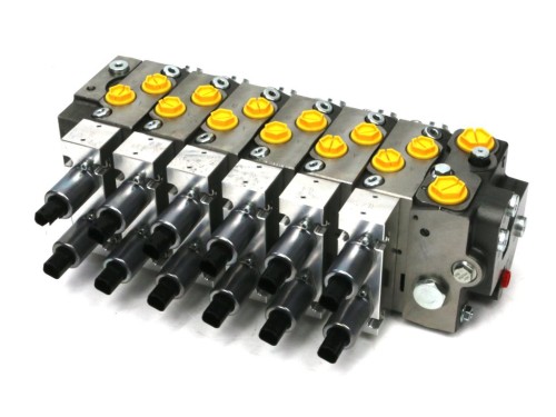 Zdjęcie główne produktu: Rozdzielacz 7 sekcyjny (50/50. 40/40. 12/12. 12/12. 08/08. 08/08. 08/08) 120 l/min. prop. LS. NO 12VDC. (pod silniki)